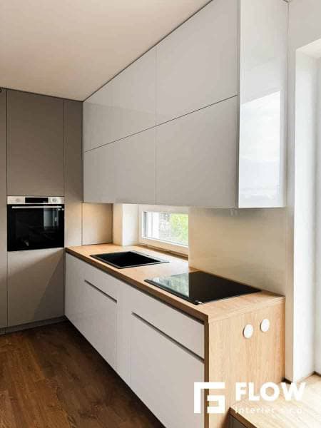 Minimalistická kuchynská linka s podsvietením